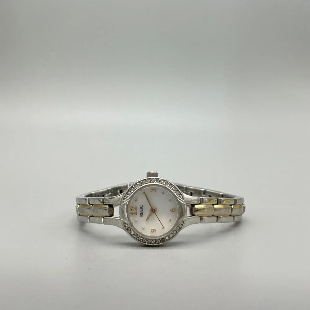 Relic ZR54004 Womens Watch 20mm MOP Dial Two Tone Crystals New Battery 6.75